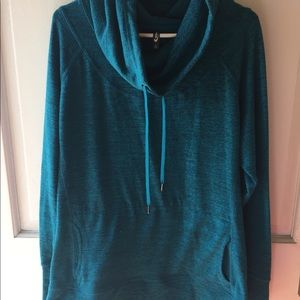 Cowl neck top teal color hardly worn looks new!